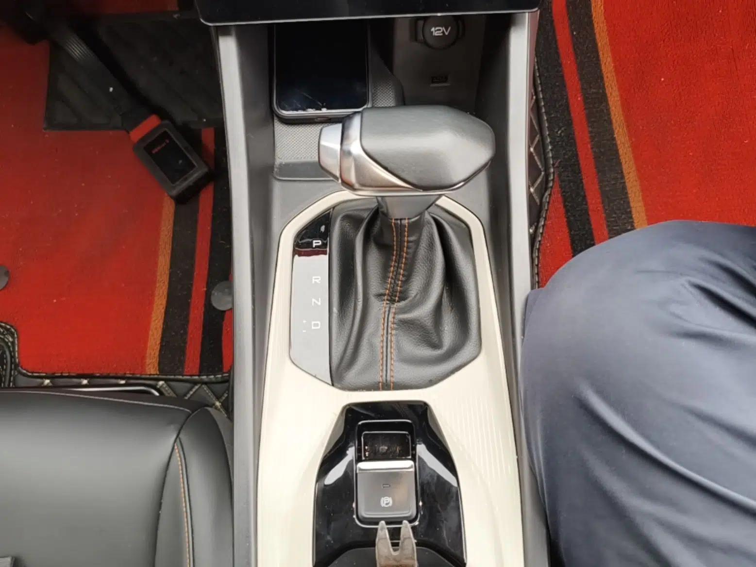 Dongfeng Aeolus Yixuan 2023 Mach Edition 1.5L Automatic Chasing Shadow Version — миниатюра 17