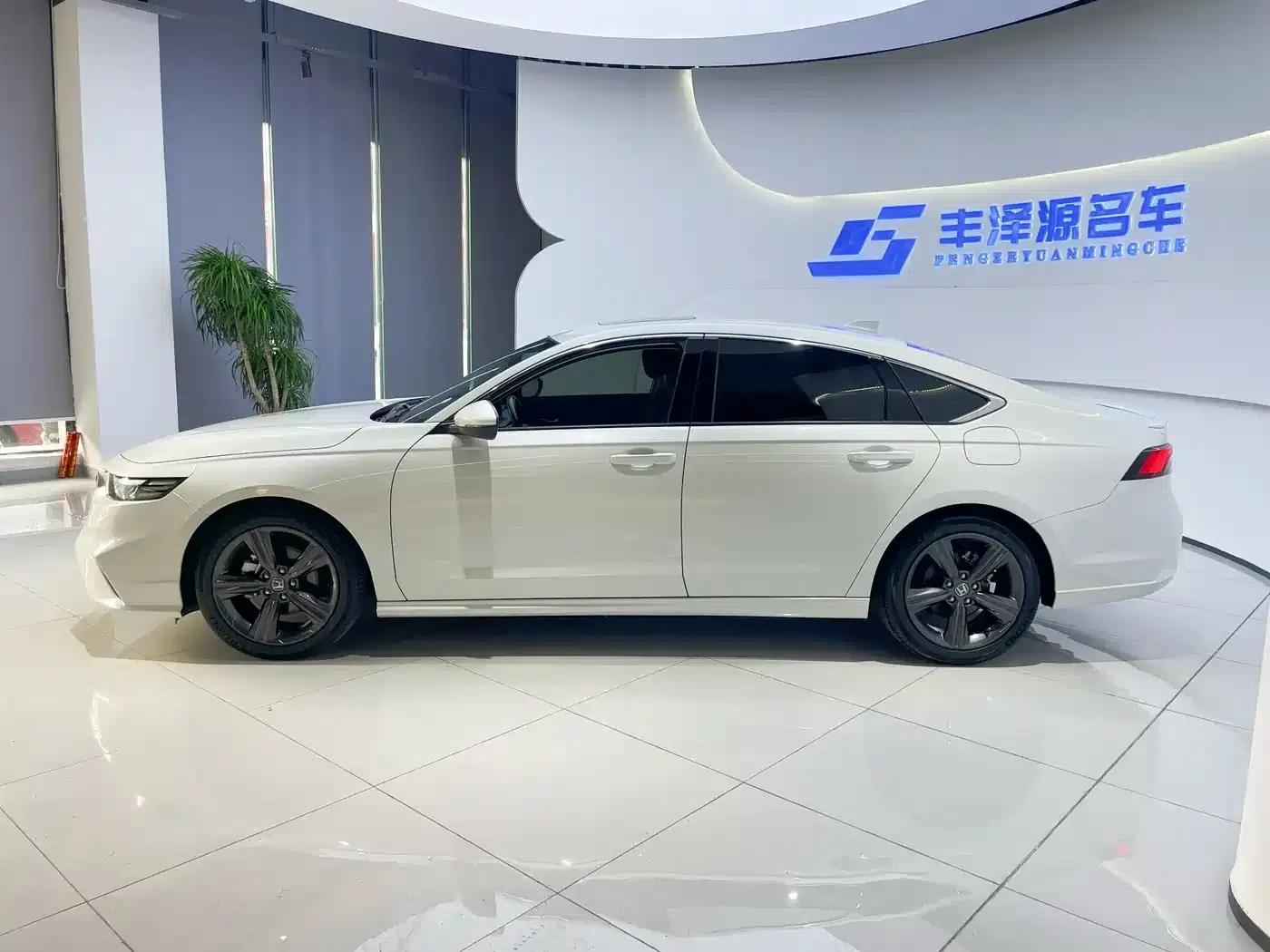 Inspire 2023 260TURBO Premium Edition — миниатюра 2