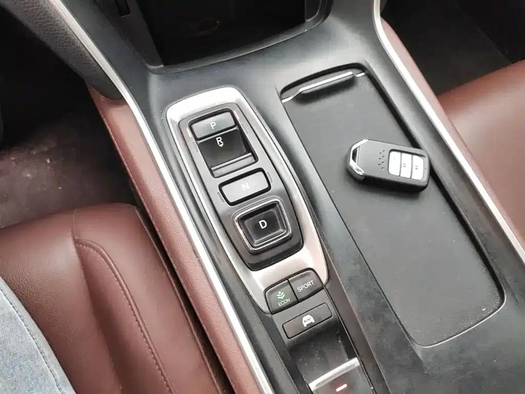 2022 Inspire Hybrid 2.0L Elegant Edition — миниатюра 14