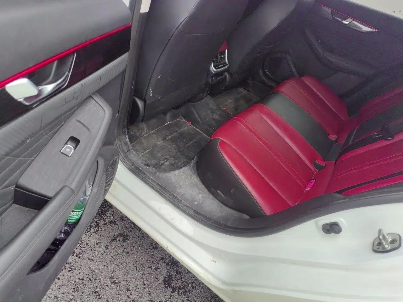 Dongfeng Aeolus Yixuan MAX 2021 1.5T Ultra-Stylish Trendsetter Edition — миниатюра 18