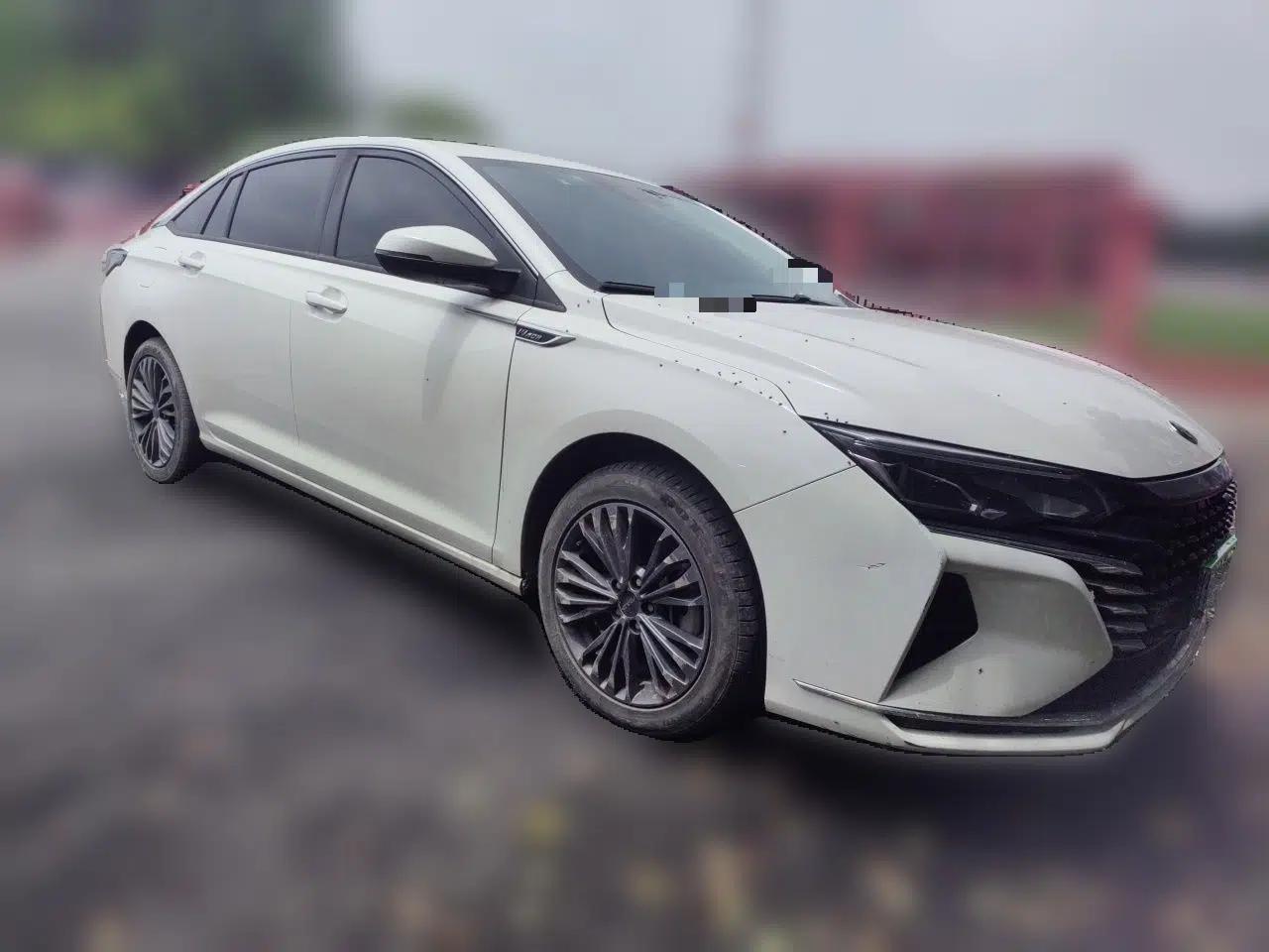 Dongfeng Aeolus Yixuan MAX 2021 1.5T Ultra-Stylish Trendsetter Edition — миниатюра 3