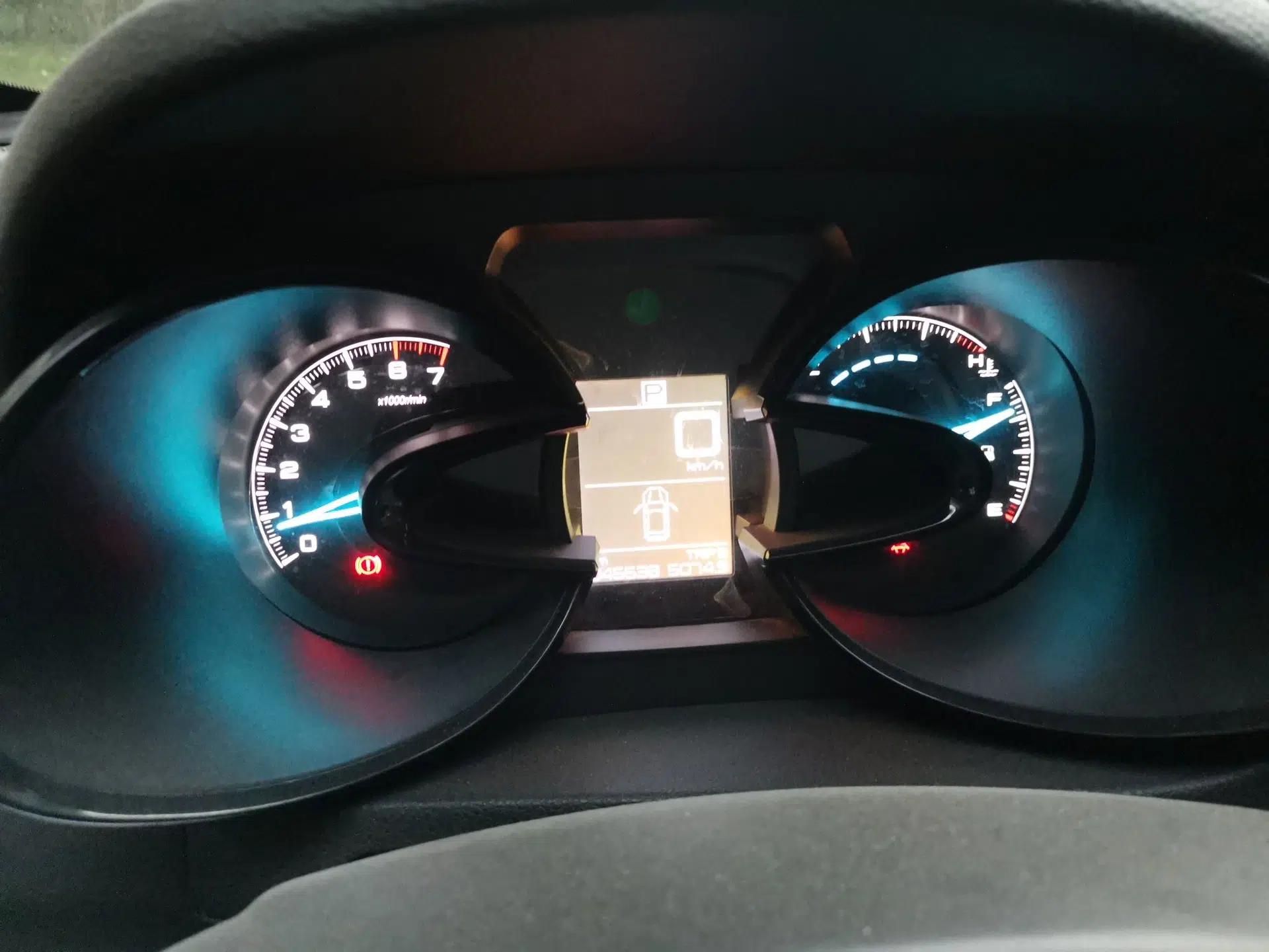 Dongfeng Aeolus AX7 2015 2.3L Automatic ZhiZun Version — миниатюра 12