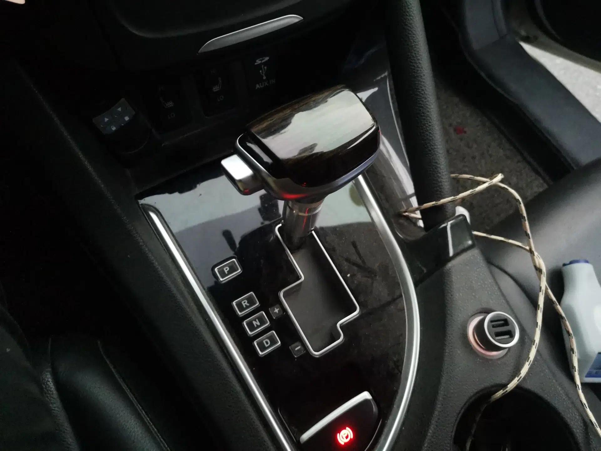 Dongfeng Aeolus AX7 2015 2.3L Automatic ZhiZun Version — миниатюра 15