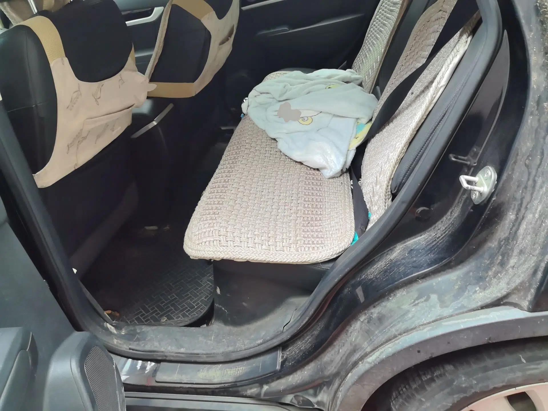 Dongfeng Aeolus AX7 2015 2.0L Manual Zhiyi Trim — миниатюра 18