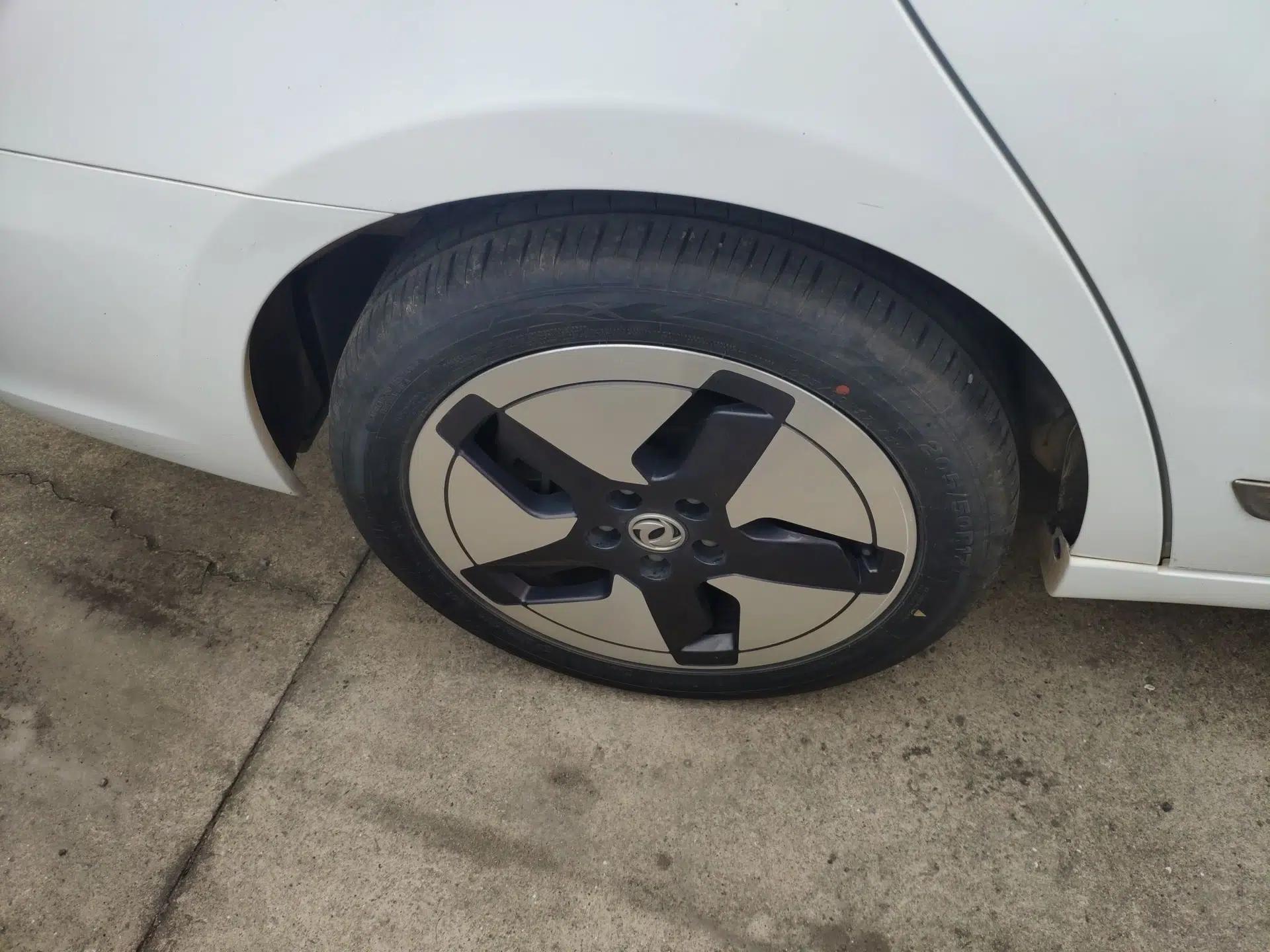 Dongfeng Aeolus E70 2021 360H Battery-Swap Version — миниатюра 10
