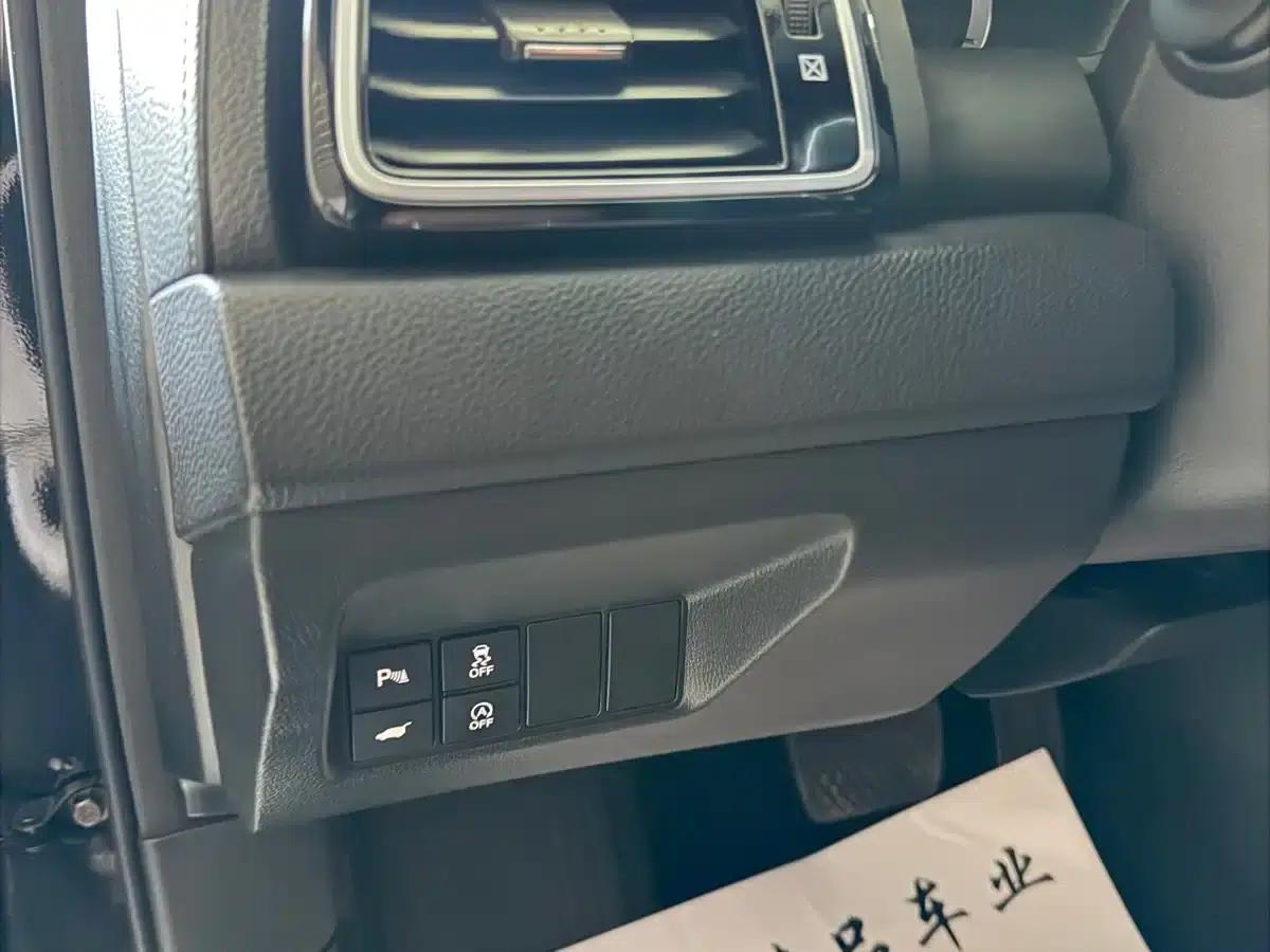 Honda UR-V 2020 370TURBO AWD Premium Edition — миниатюра 6