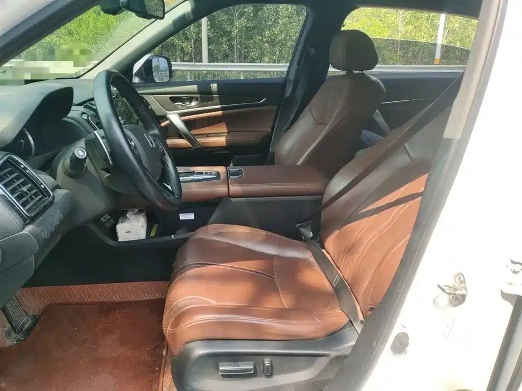 Honda UR-V 2020 240TURBO 2WD Elegant Edition — миниатюра 8
