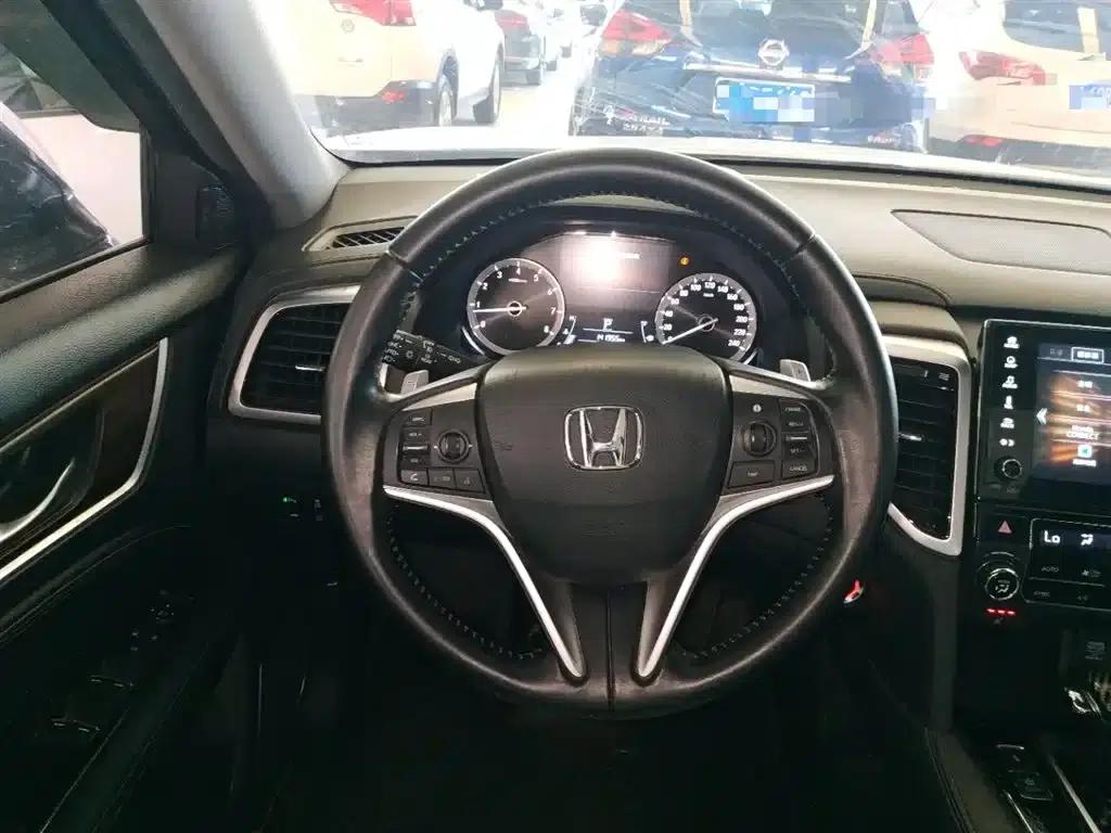Honda UR-V 2017 240TURBO 2WD Luxury Edition (China V Emission Standard) — миниатюра 11
