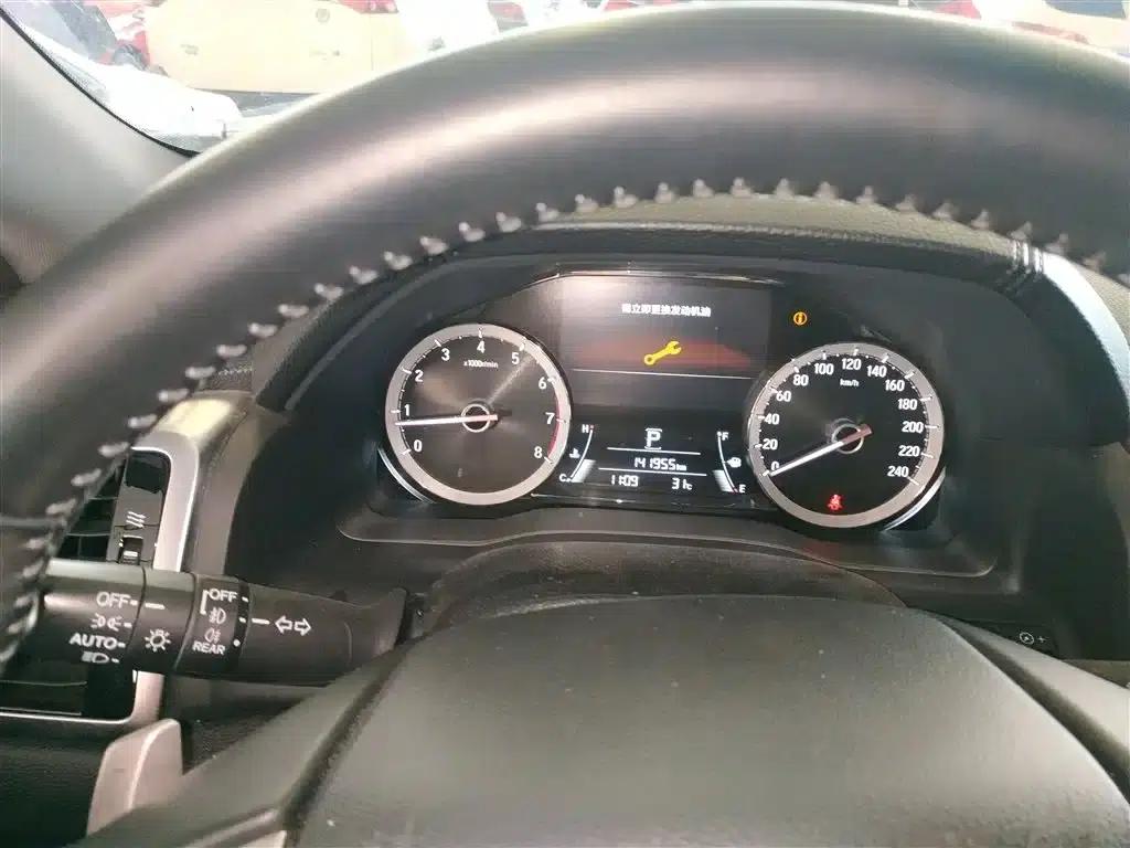 Honda UR-V 2017 240TURBO 2WD Luxury Edition (China V Emission Standard) — миниатюра 12