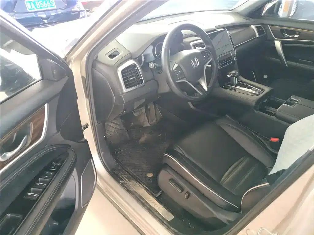 Honda UR-V 2017 240TURBO 2WD Luxury Edition (China V Emission Standard) — миниатюра 16