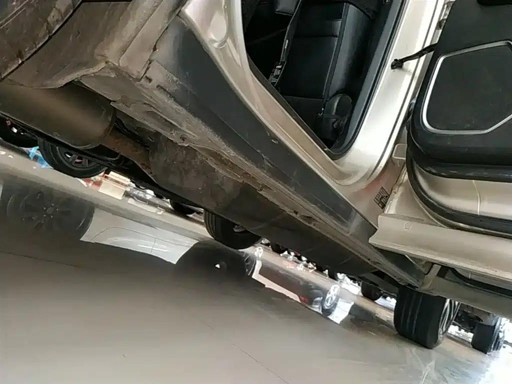 Honda UR-V 2017 240TURBO 2WD Luxury Edition (China V Emission Standard) — миниатюра 21