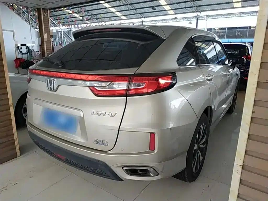 Honda UR-V 2017 240TURBO 2WD Luxury Edition (China V Emission Standard) — миниатюра 7