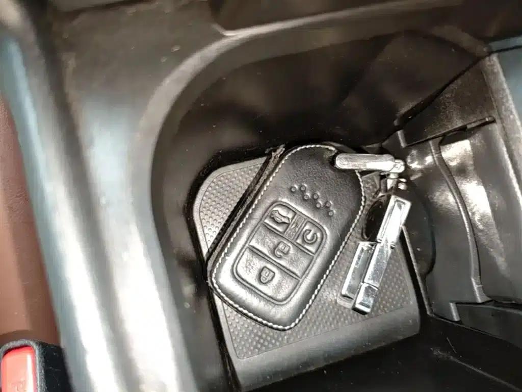 Honda UR-V 2020 370TURBO 2WD Premium Edition — миниатюра 9