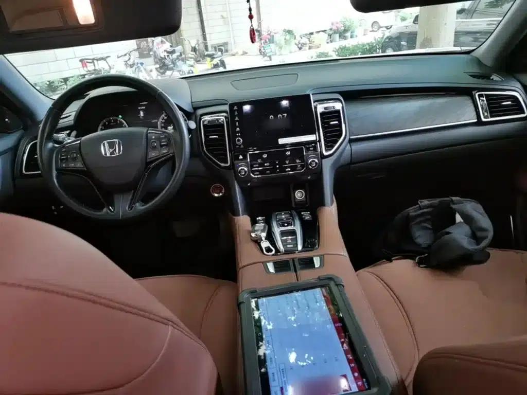 Honda UR-V 2020 370TURBO 2WD Premium Edition — миниатюра 10