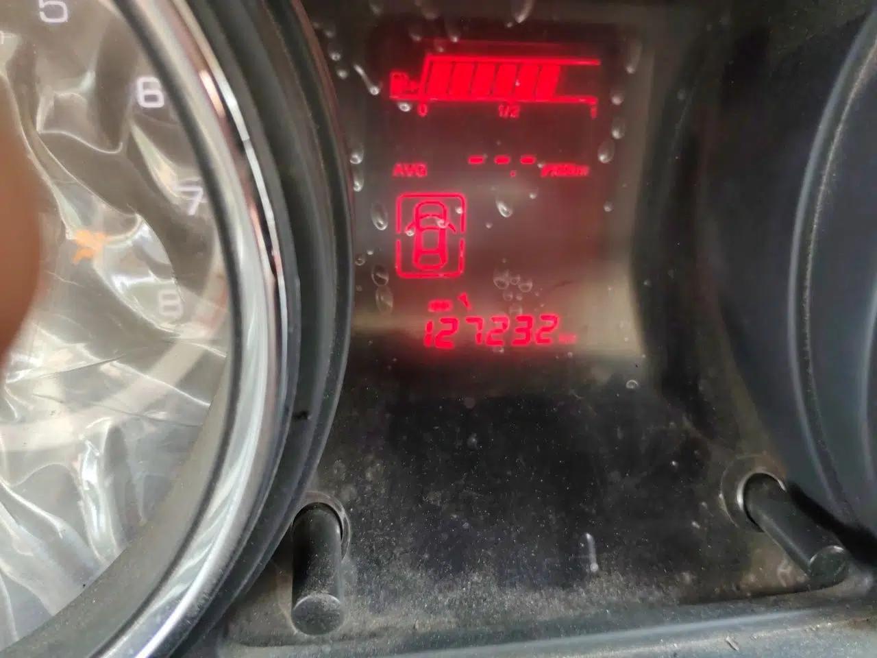 Dongfeng Aeolus A60 2014 1.6L Manual Luxury Model — миниатюра 13