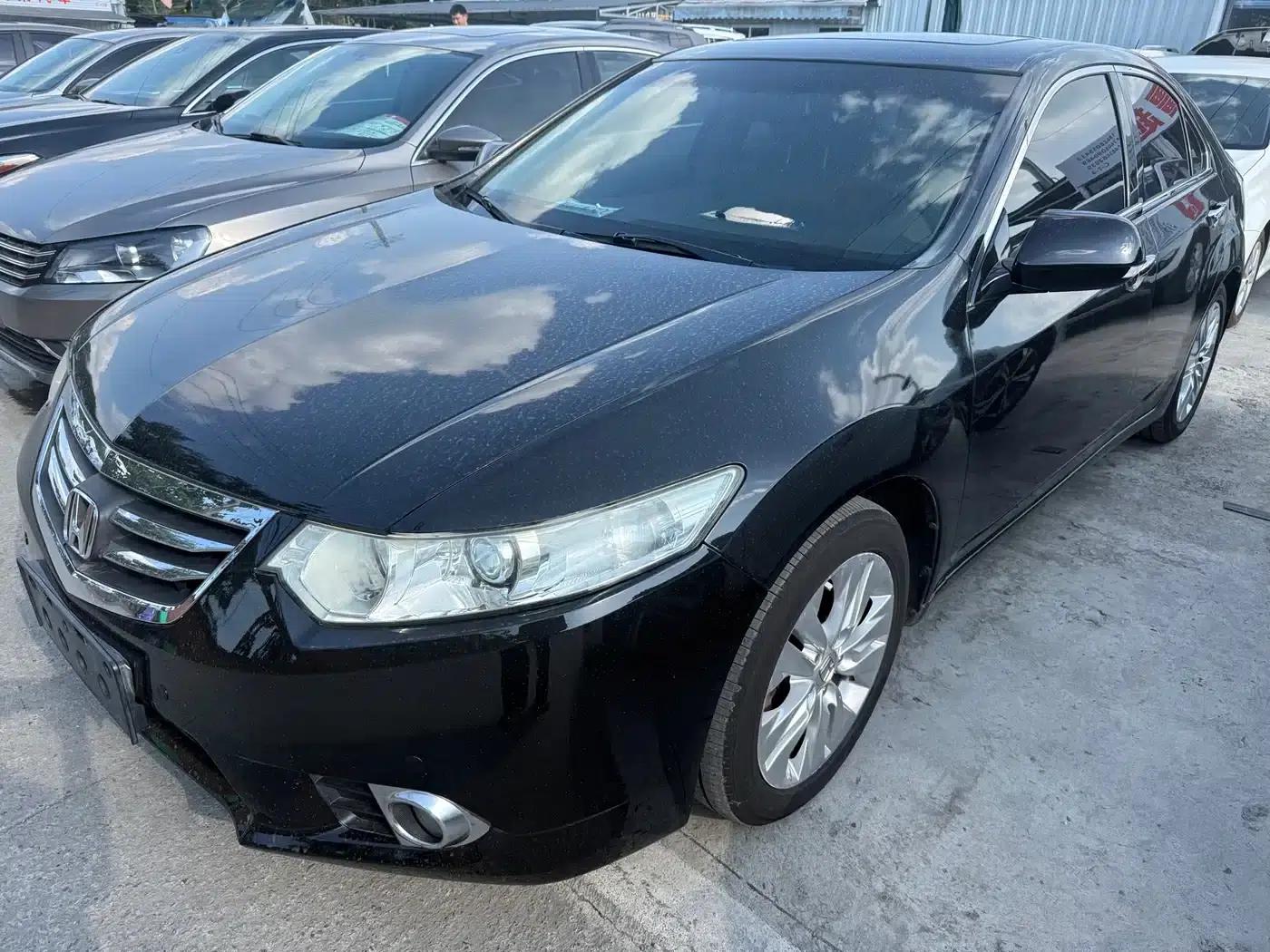 Spirior 2013 2.4L Luxury Edition — миниатюра 1