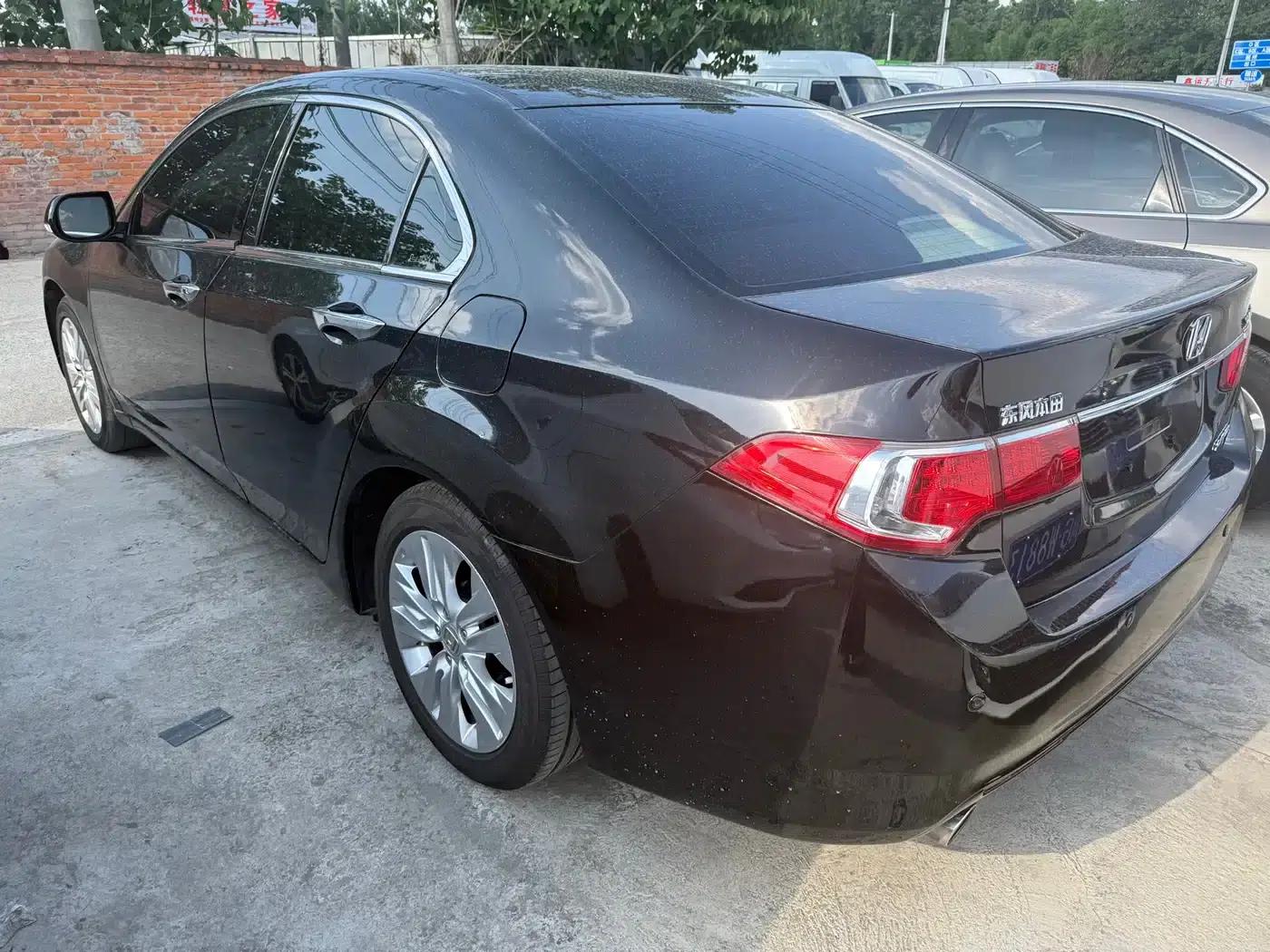 Spirior 2013 2.4L Luxury Edition — миниатюра 13