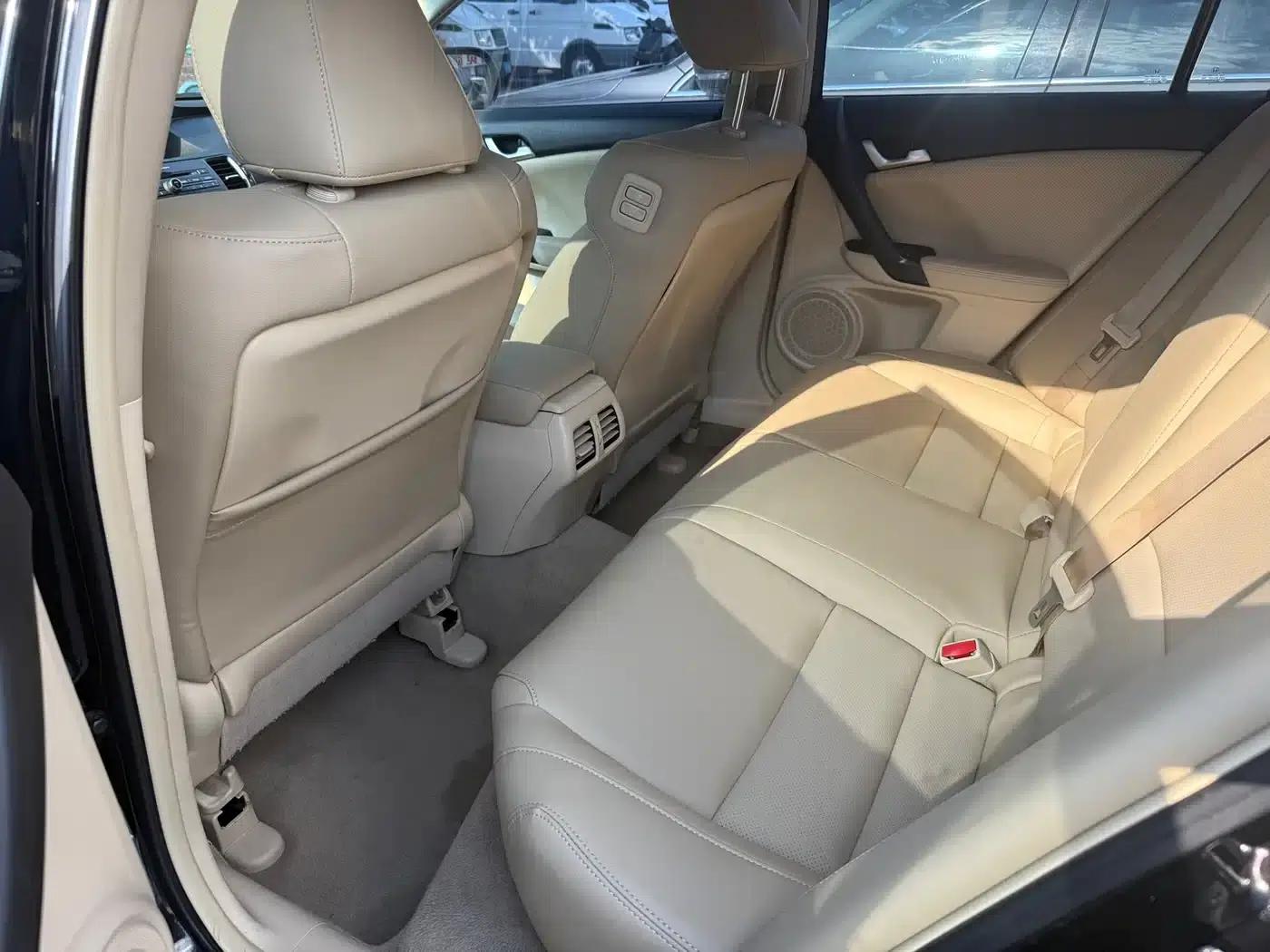 Spirior 2013 2.4L Luxury Edition — миниатюра 7