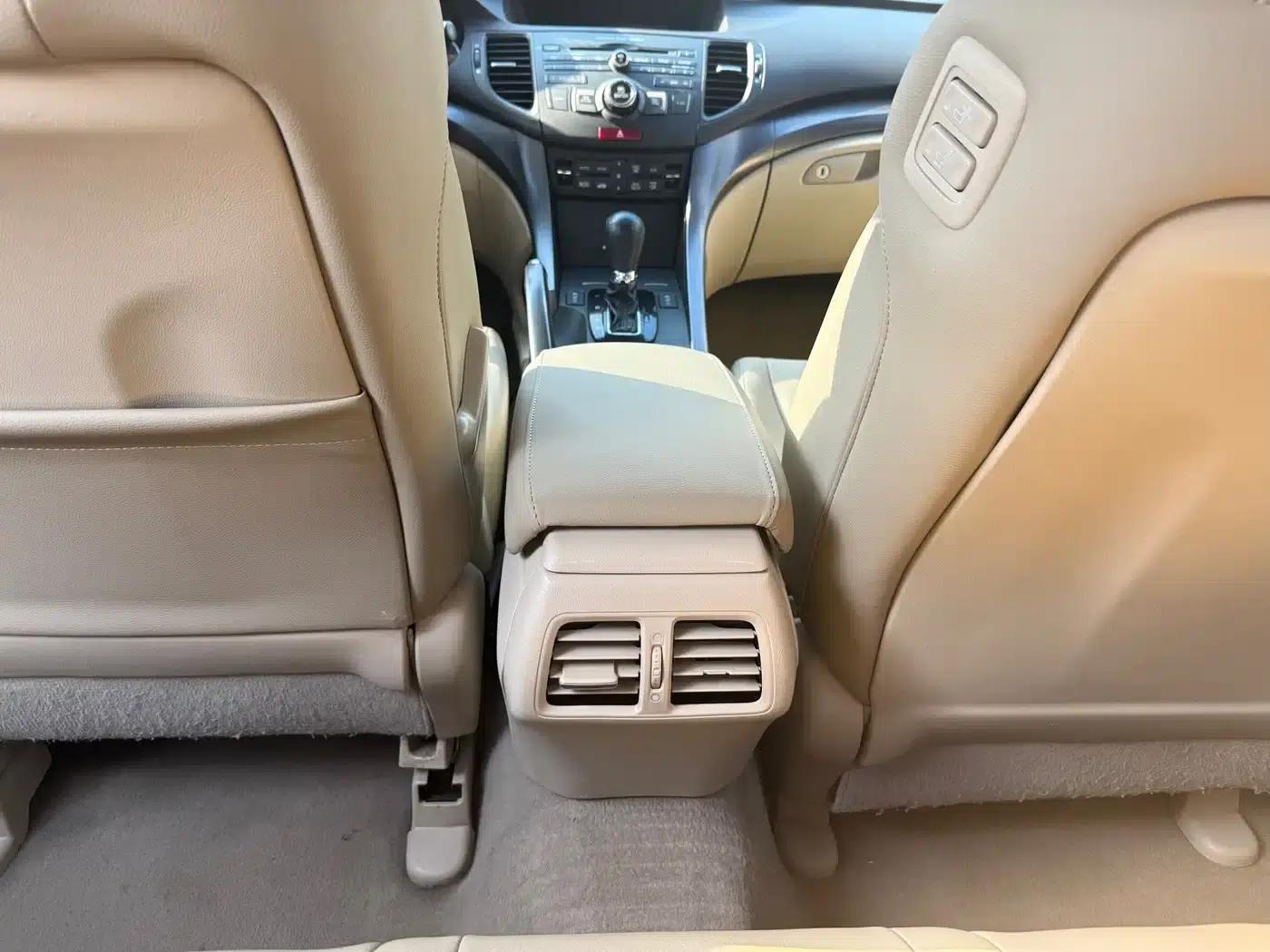 Spirior 2013 2.4L Luxury Edition — миниатюра 8