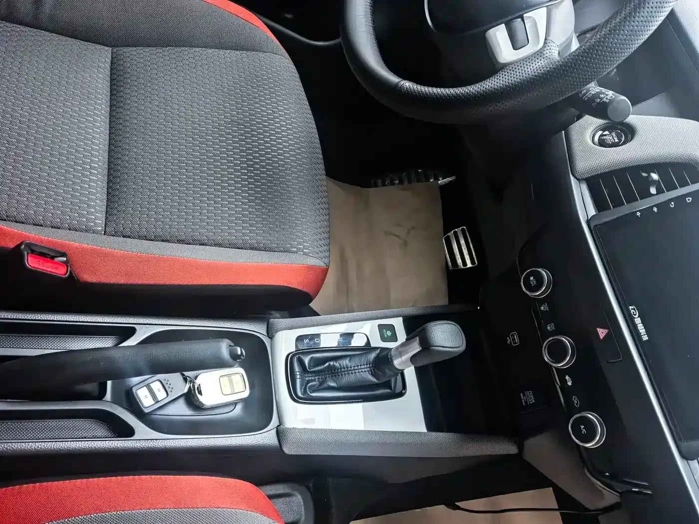 LIFE 2021 1.5L CVT SPORT Edition — миниатюра 15