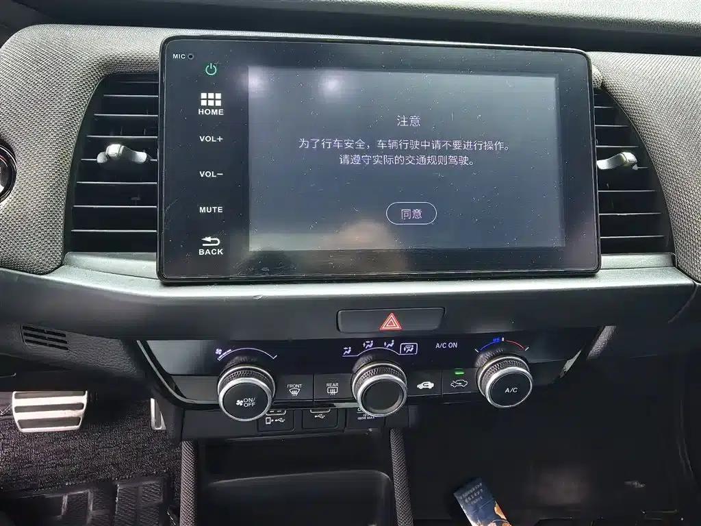 LIFE 2021 1.5L CVT SPO-SS Dynamic Edition — миниатюра 7