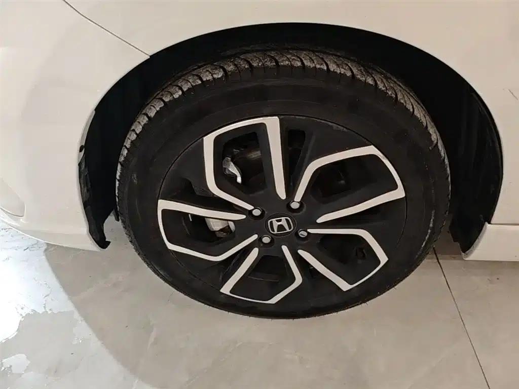 LIFE 2021 1.5L CVT SPORT Edition — миниатюра 23