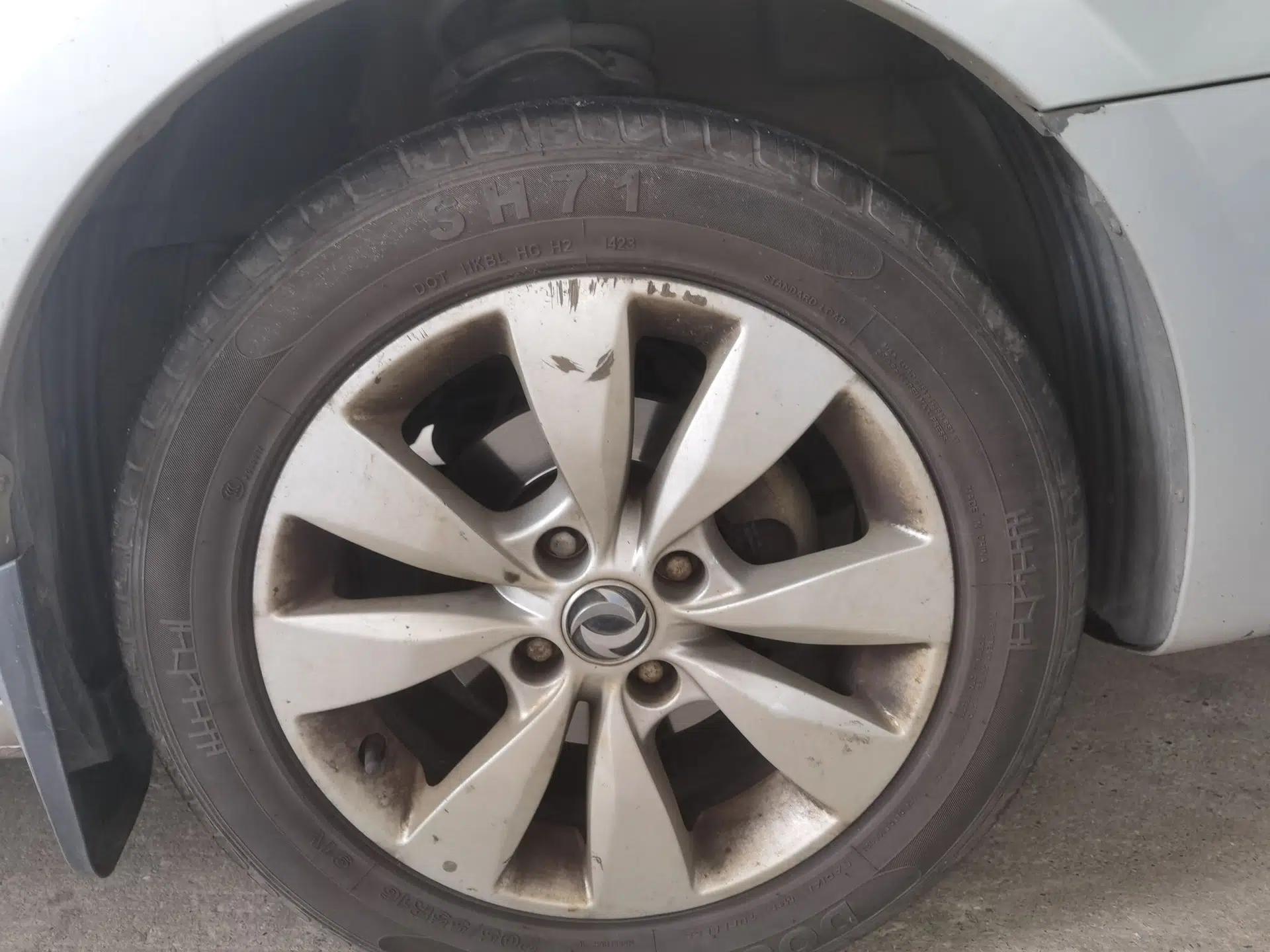Dongfeng Aeolus S30 2014 1.5L Manual Gratitude Edition — миниатюра 8