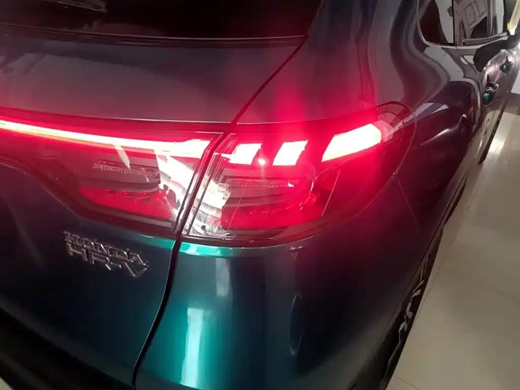Honda HR-V 2023 240TURBO Sporty Edition — миниатюра 8