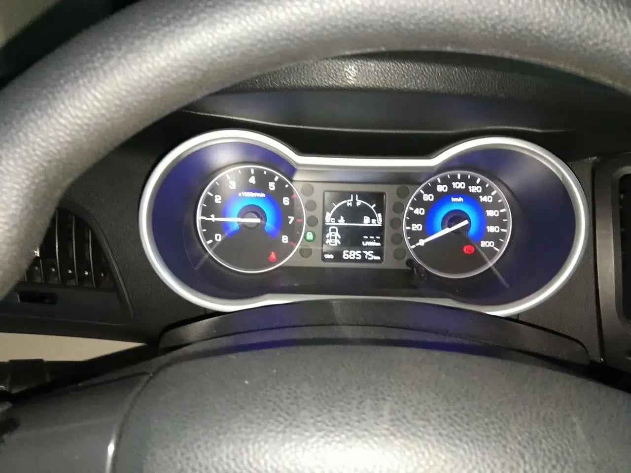 Dongfeng Aeolus A30 2014 1.5L Manual Sishang Model — миниатюра 12