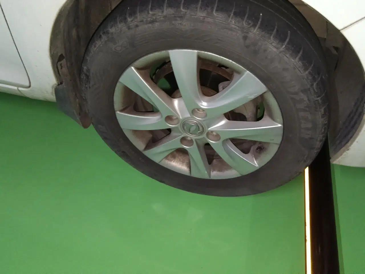 Dongfeng Aeolus A30 2014 1.5L Manual Sishang Model — миниатюра 8
