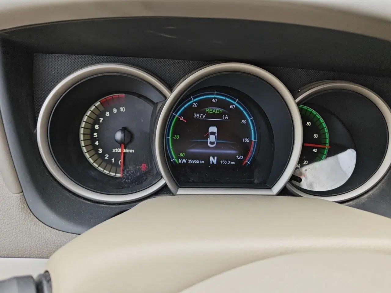Dongfeng Junfeng E11K 2019 ES360 Battery-Swap Version 46.7 kWh — миниатюра 12