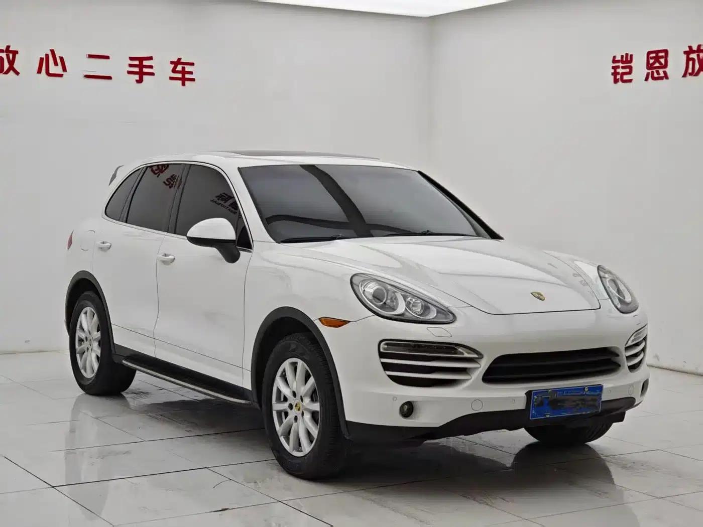 2014 Cayenne 3.0T US Spec — миниатюра 3