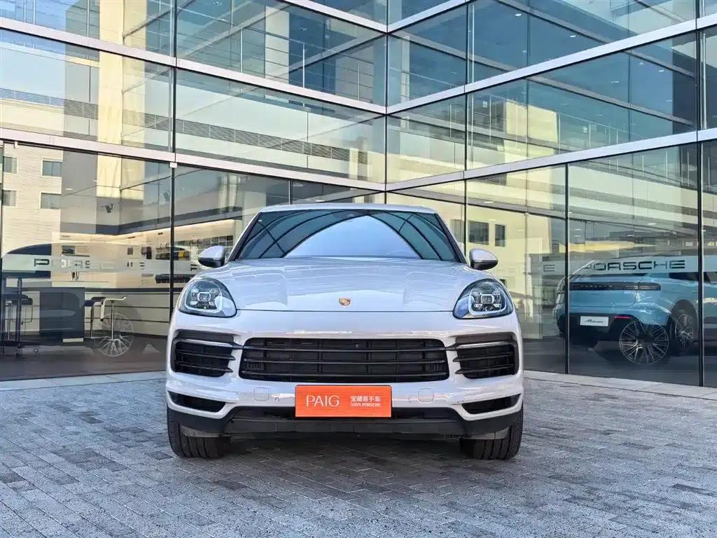2022 Cayenne 3.0T Platinum Edition — миниатюра 4