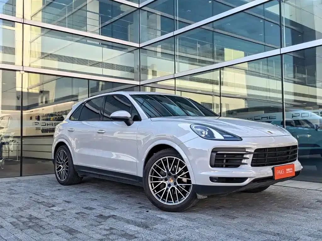 2022 Cayenne 3.0T Platinum Edition — миниатюра 8