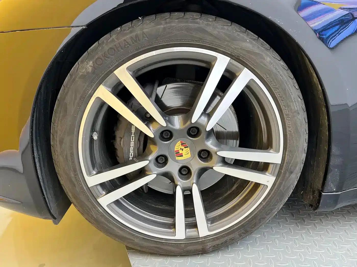 Panamera 2016 Panamera 4 Edition 3.0T — миниатюра 26
