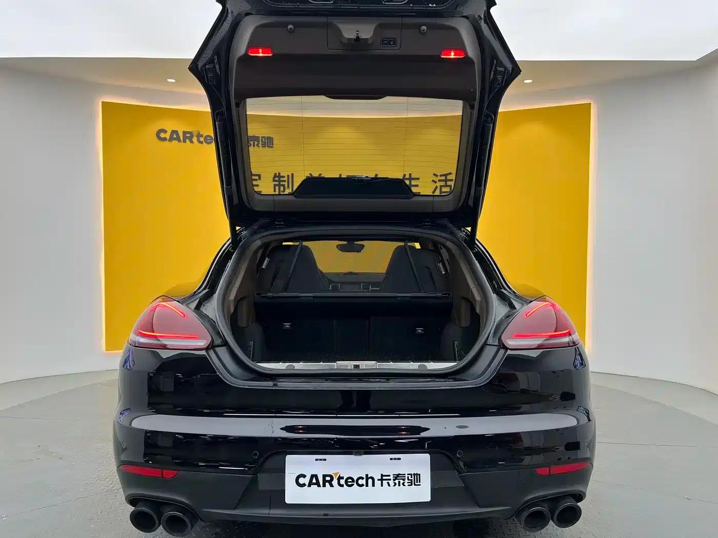 Panamera 2016 Panamera 4 Edition 3.0T — миниатюра 29