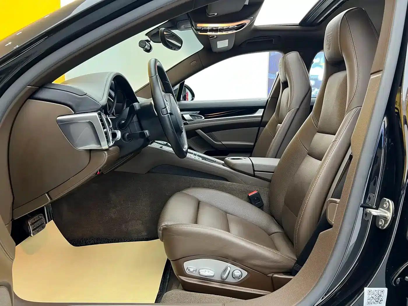 Panamera 2016 Panamera 4 Edition 3.0T — миниатюра 7