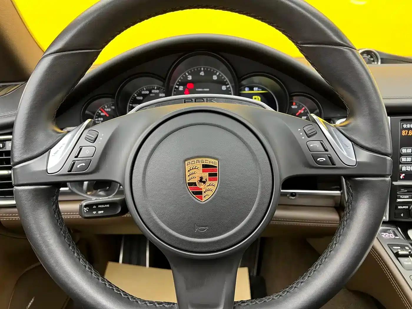 Panamera 2016 Panamera 4 Edition 3.0T — миниатюра 10