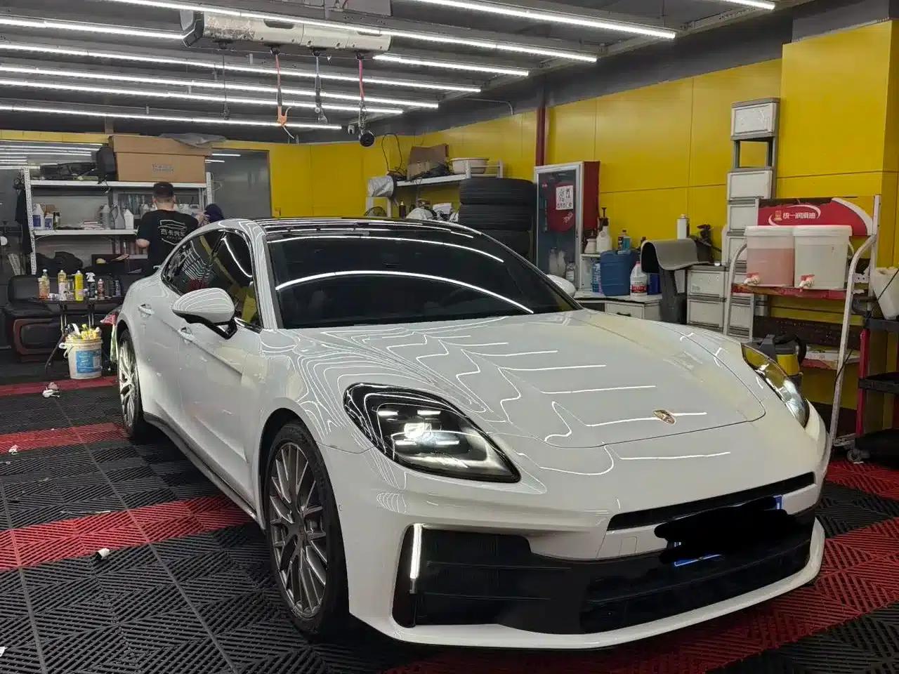 2024 Panamera Executive Long Wheelbase 2.9T — миниатюра 1
