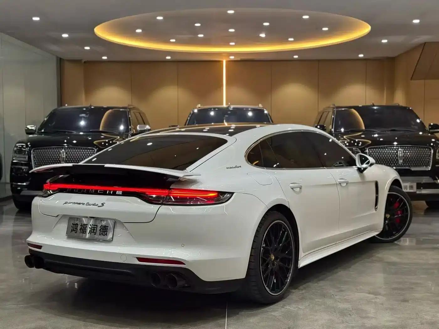 2019 Panamera Executive Long Wheelbase 2.9T — миниатюра 9