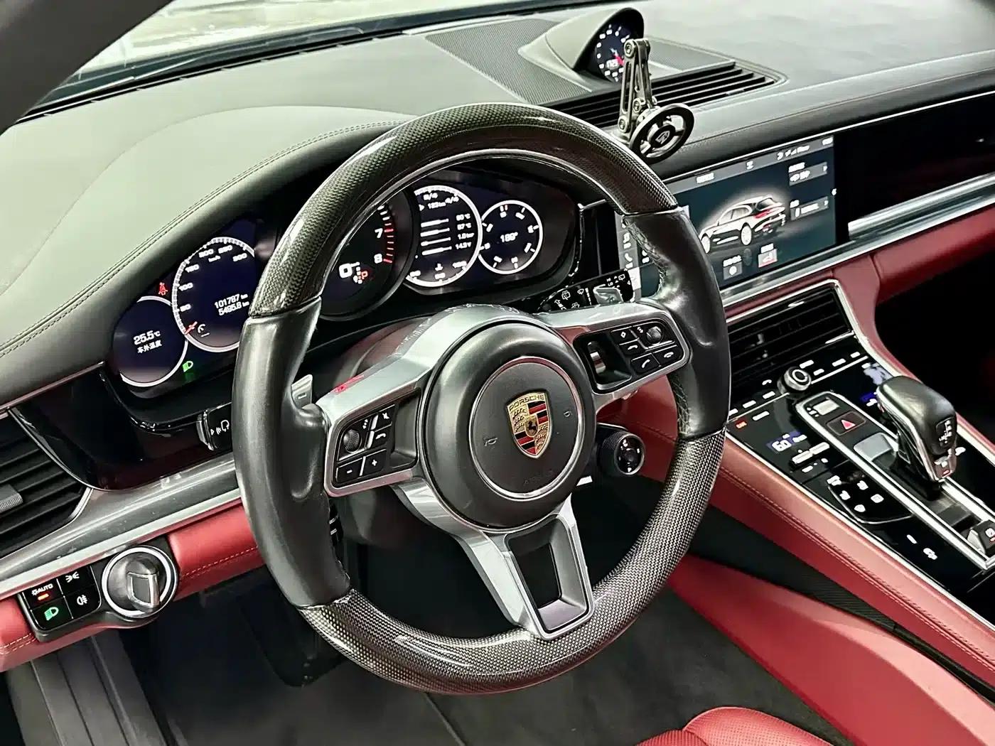 Panamera 2017 Panamera 4 Sport Turismo 3.0T — миниатюра 3