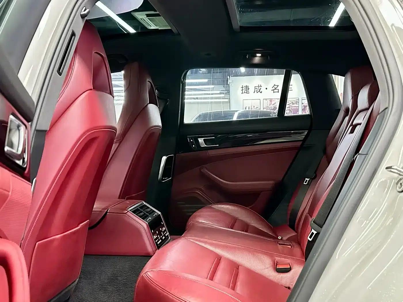 Panamera 2017 Panamera 4 Sport Turismo 3.0T — миниатюра 6