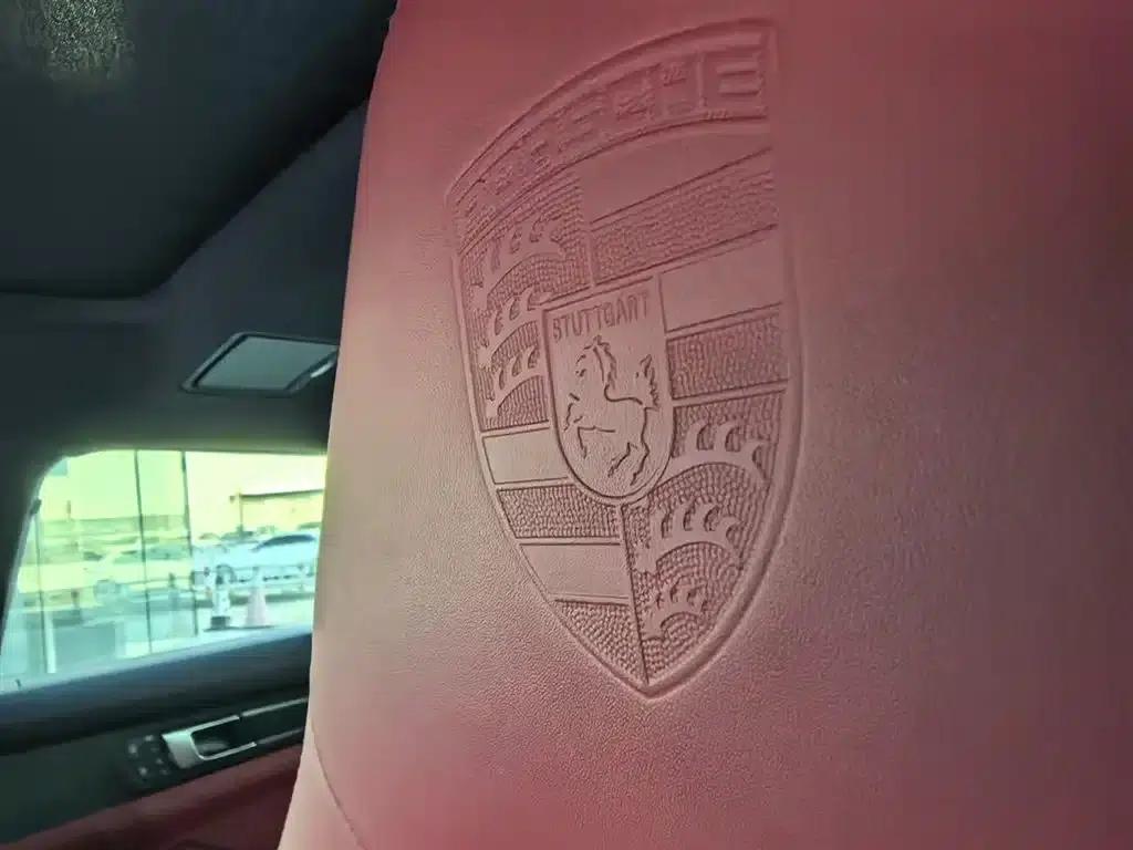 2023 Panamera Facelift: Panamera Executive Long Wheelbase Platinum Edition 2.9T — миниатюра 11