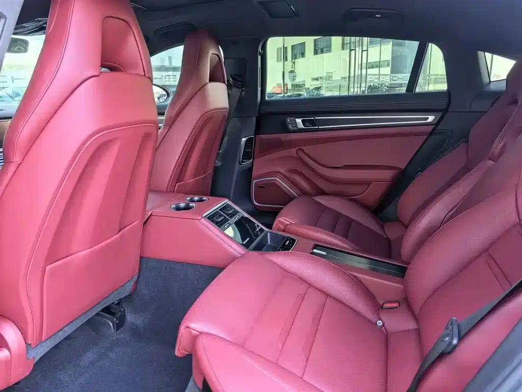2023 Panamera Facelift: Panamera Executive Long Wheelbase Platinum Edition 2.9T — миниатюра 14