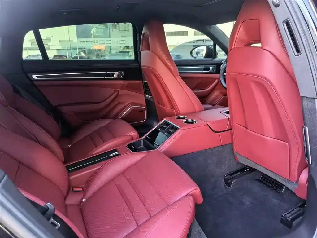 2023 Panamera Facelift: Panamera Executive Long Wheelbase Platinum Edition 2.9T — миниатюра 16