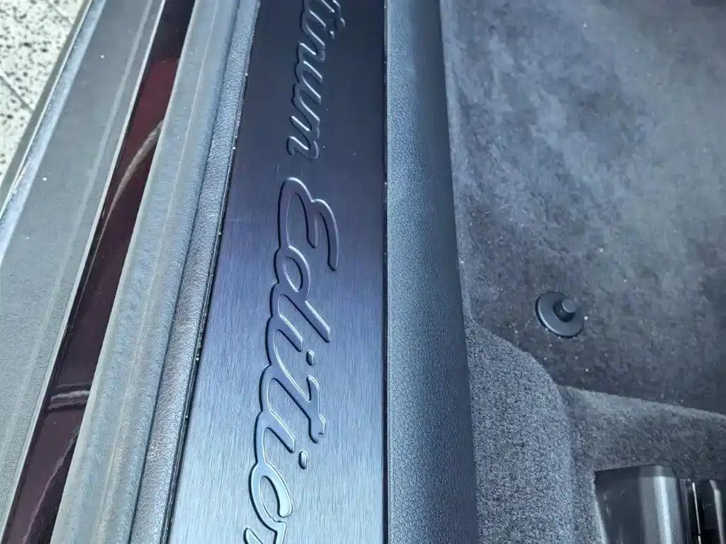 2023 Panamera Facelift: Panamera Executive Long Wheelbase Platinum Edition 2.9T — миниатюра 22
