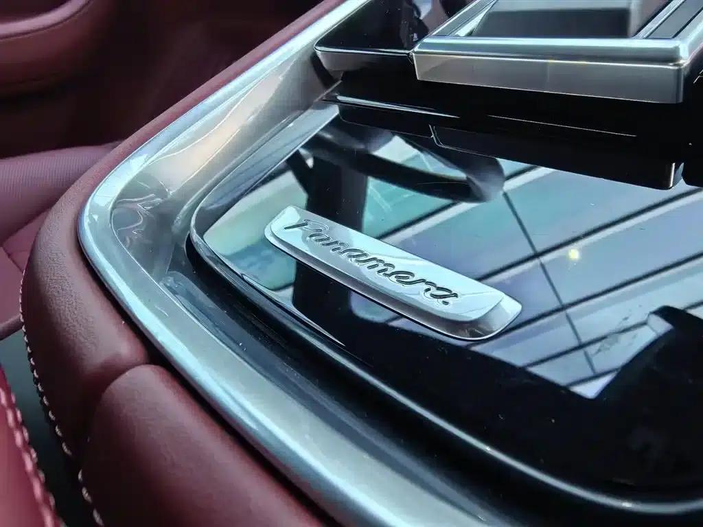 2023 Panamera Facelift: Panamera Executive Long Wheelbase Platinum Edition 2.9T — миниатюра 27