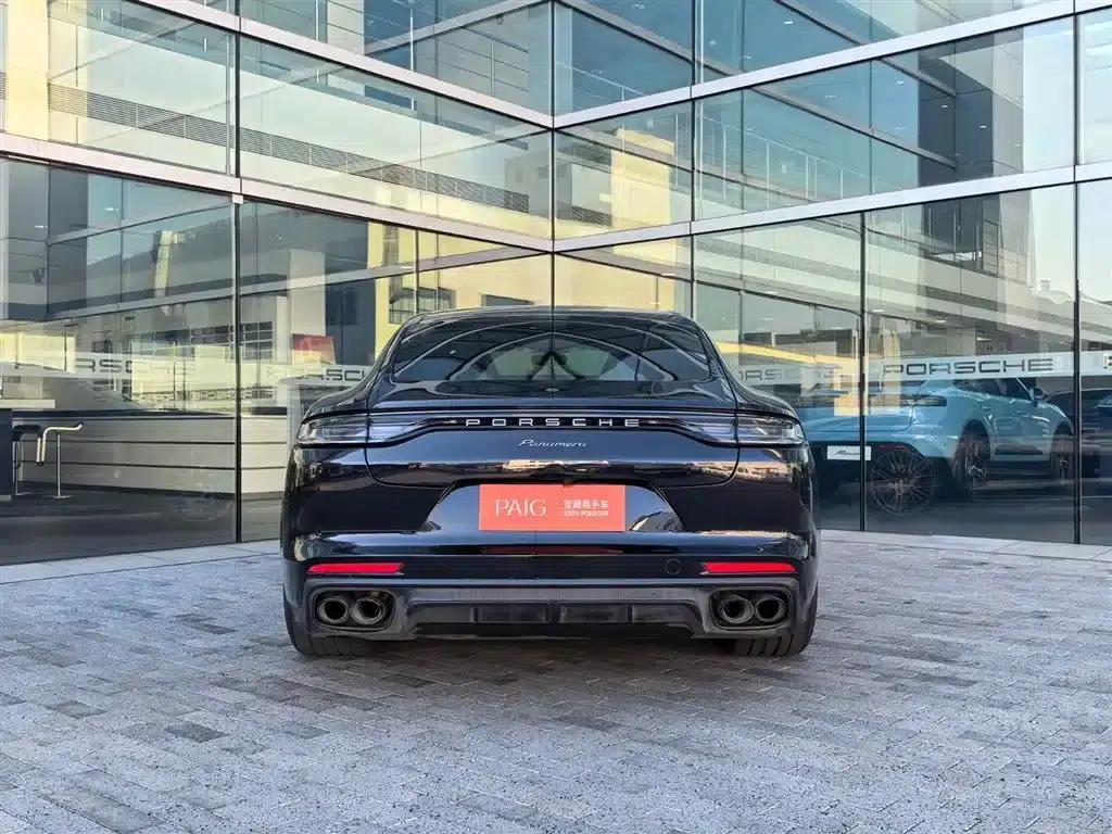 2023 Panamera Facelift: Panamera Executive Long Wheelbase Platinum Edition 2.9T — миниатюра 5