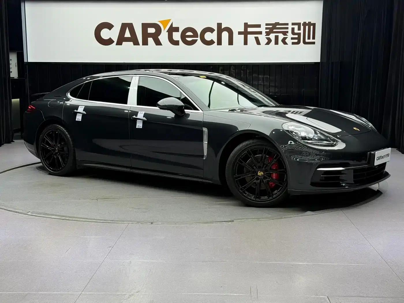 2019 Panamera 4 Executive Long Wheelbase 2.9T — миниатюра 2
