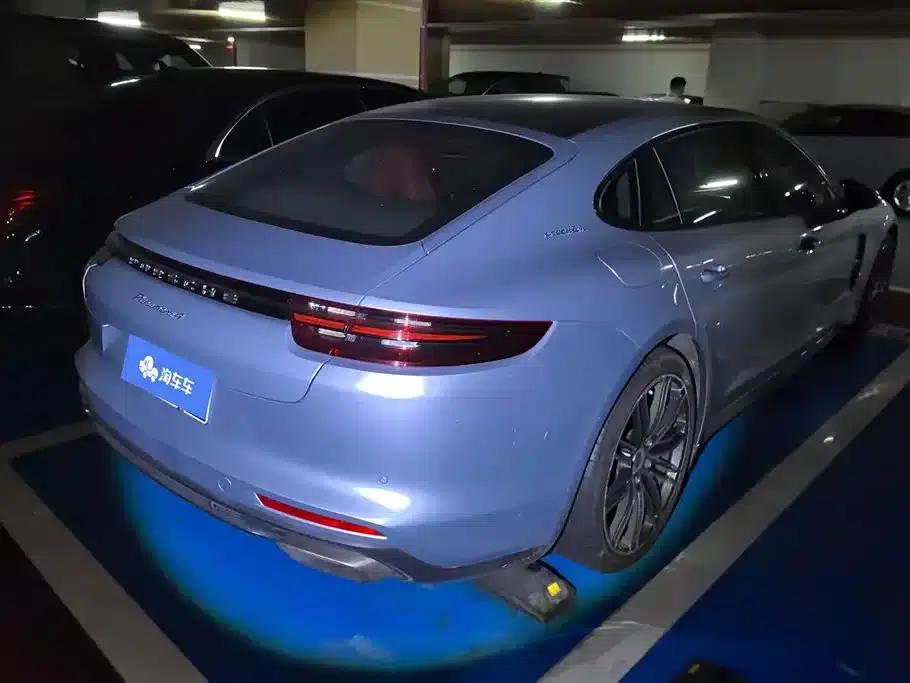2017 Panamera 4 Executive Long Wheelbase 3.0T — миниатюра 3
